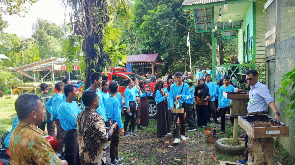 Tingkatkan Peran Generasi Muda Kapuas Hulu, Tana Bentarum Latih Kader Konservasi