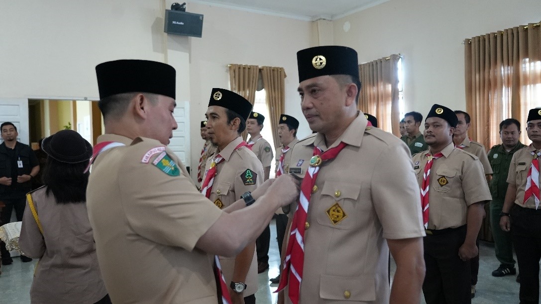 Wakil Bupati Kapuas Hulu Lantik Jajaran Saka Wana Bakti Cabang Kapuas Hulu